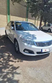 اپتیما V6 سفید صدفی موتور و گیربکس سالم فابریک