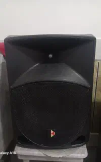 باند سالم کم کار صدا قویی