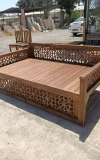 تخت سنتی چوب روسی
