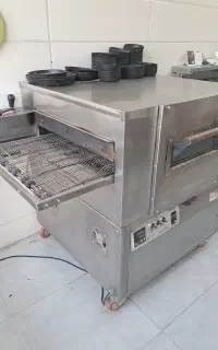 بشقاب پیتزاپیکو