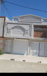 کاشی کاری وسنگ کاری