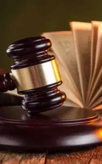 وکیل پایه یک کانون وکلا و مشاوره حقوقی دادگستری
