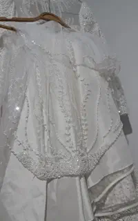 لباس عروس بسیار عالی و شیک و کار شده
