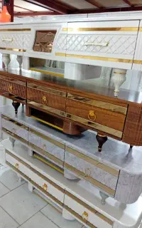 میز تی وی به قیمت نرخ