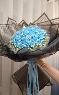 دسته گل آرایی روبانی و باکس کادویی سهند