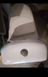 توالت فرنگی یک تکه