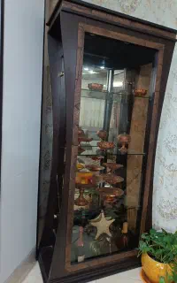 بوفه ی بزرگ چهار طبقه