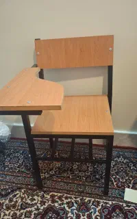 صندلی دانشجویی