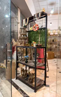 کافی بار فلزوچوب اک