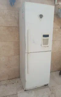 یخچال فریزر نگین