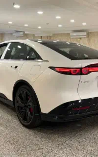 مزداez6 max sport