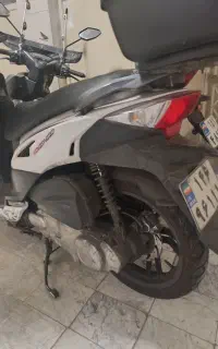 sym sr200