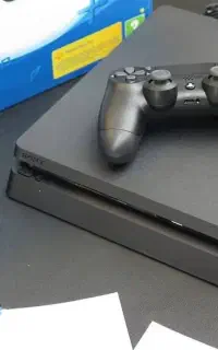 Ps4 slim