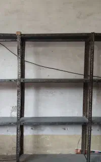 قفسه پیچ و مهره