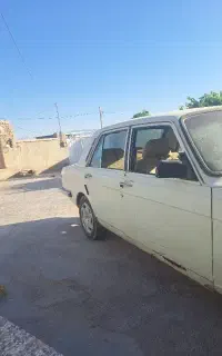 پیکان تازه تعمیر هم موتور هم گیربکس نو شده صفر صفر