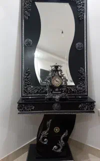 آینه و کنسول