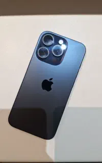 ایفون ۱۵ پرو ۱۲۸ فوقالعاده تمیز و در حد نو