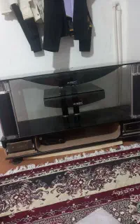 میز تلوزیون شیشه ای