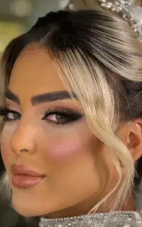 تخفیف ویژه میکاپ تخصصی عروس و همراه