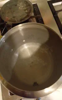 قوری و کتری شیر دار