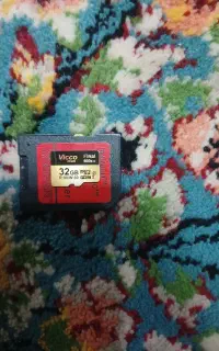 مموری ۳۲گیگ زیاد استفاده نشده نو