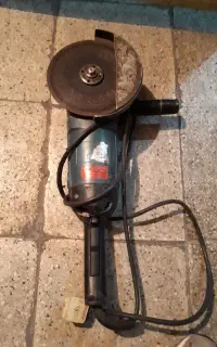 سنگ فرز ماکیتا اصلی