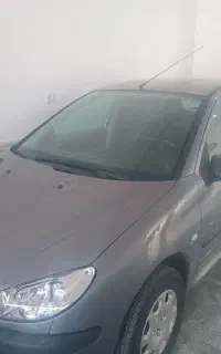 سواری پژو۲۰۶ هاچ بک