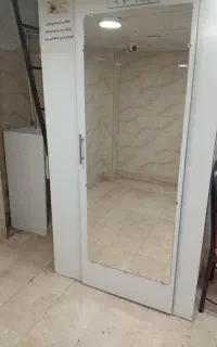 میز و صندلی و اتاق پرو