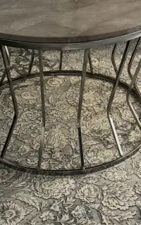 میز بزرگ و سه عدد عسلی با همین شکل