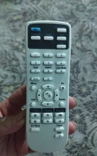 کنترل ویدیو پروژکتور
