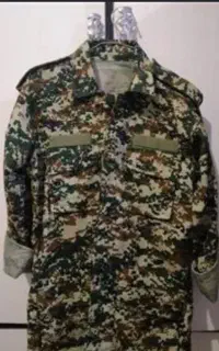 لباس نظامی