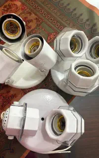 سه شاخه لامپ