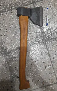 تبر بزرگ دست ساز