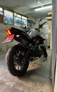 بنلی۳۰۰ مدل۱۴۰۲