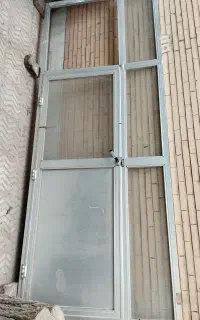 درب آلومینیومی حمام