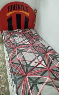 تخت یک نفره