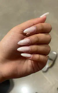 مدل برای پر کردن آلبوم نیاز دارم