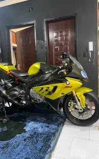 bmw s1000 درحد خشک تک ایرانcb gsx بیکینگ cbr