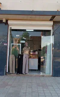 واگذاری مغازه با تمام اجناس و دکورها
