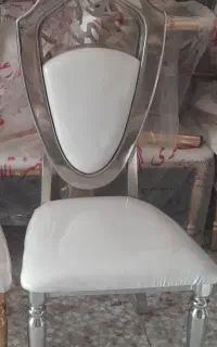 صندلی الیکا/تالار