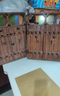 درب های کوچک ویترینی