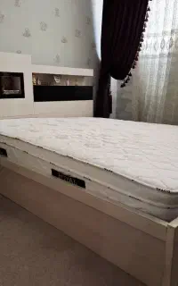تخت دو نفره با تشک رویال