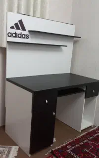 میز کامپیوتر