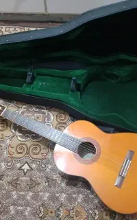 فروش گیتار یاماها c70