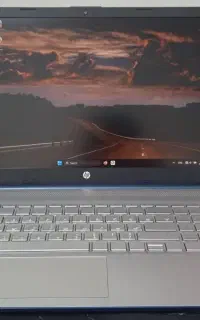 لبتاب hp در حد نو