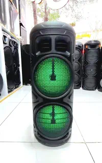 اسپیکر باند شارژی ۷۰ سانتی برای مسافرت باغ ویلا