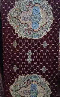 پشتی کاملا سالم و نو ۶ عدد