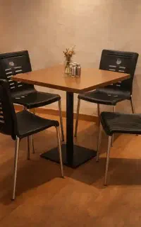 صندلی سبک چیر