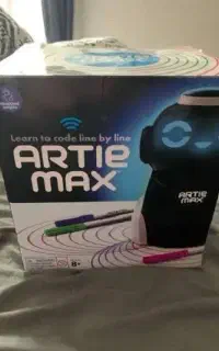 کدینگ و برنامه نویسی با ربات طراحی Artie Max
