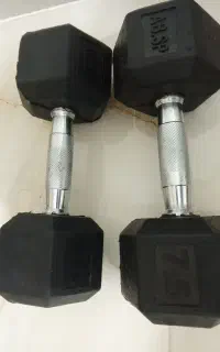دمبل هفتو نیم کیلویی